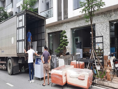 Chuyển kho cung cấp nguyên liệu Him Lam Bắc Ninh