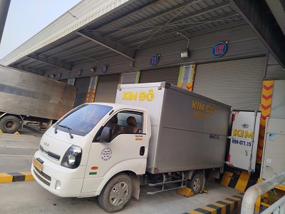 Xe tải chở hàng tại Khắc Niệm Bắc Ninh